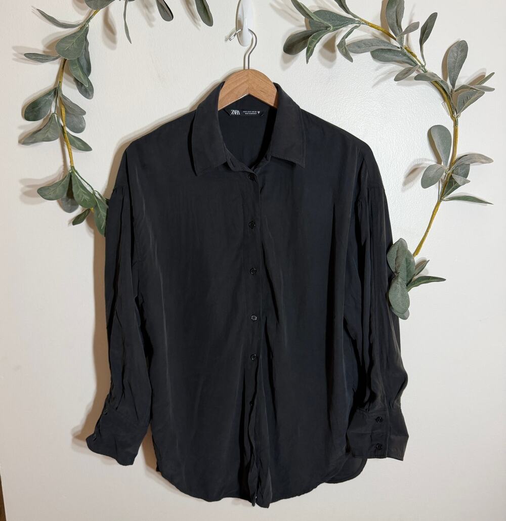 Zara Black Button Up Blouse